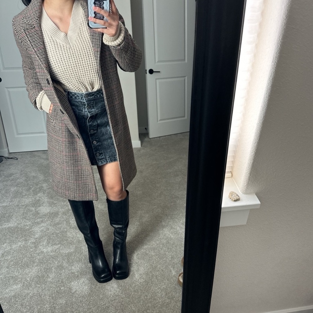 Abercrombie & Fitch Black Denim Skirt